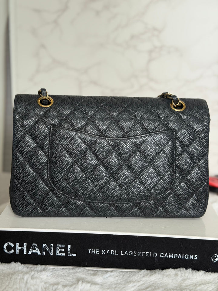 CHANEL series 16 Black Caviar GHW Medium ML Timeless Classic Double Flap bag 2011/2012