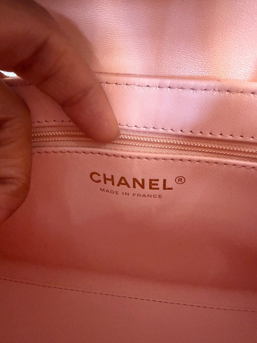 CHANEL 26B Light Pink Calf Skin Kelly Shopping Bag size Small 19 cms 2026