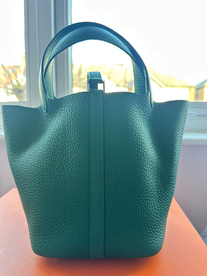 Hermes Picotin Lock 18 Vert Moyen PHW stamp K 2025