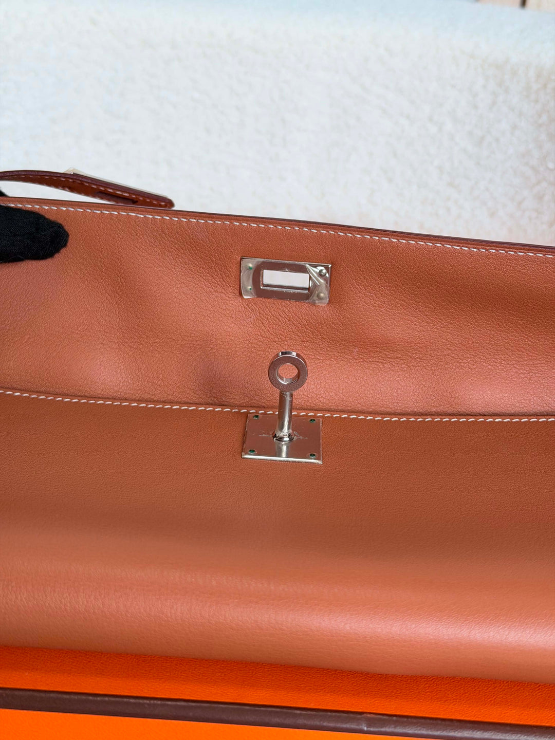 HERMÈS Kelly Cut Gold Swift Leather PHW 2014 Stamp R in []