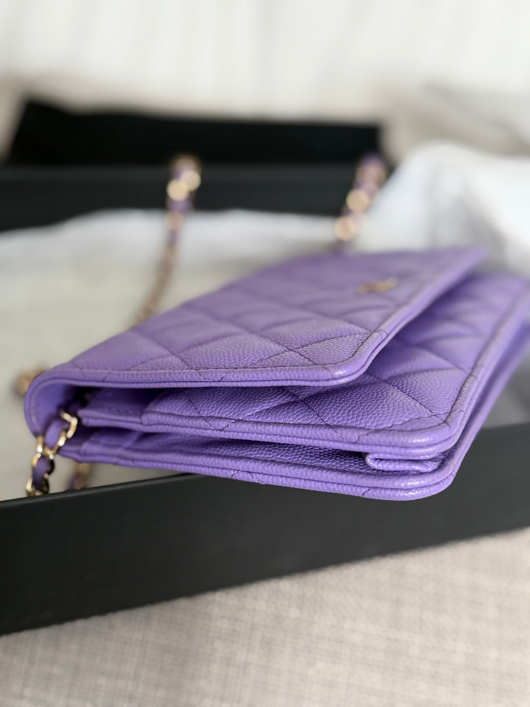 CHANEL series 28 20C Purple Caviar LGHW Classic Wallet on chain (WOC)
