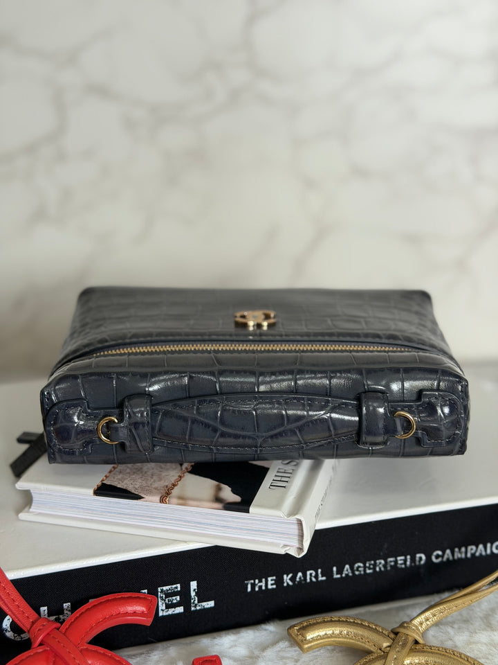 CHANEL Métiers d'art 2026 26A Croc Embossed Dark Grey Calf skin GHW SMALL Long Vanity LP with detachable chain