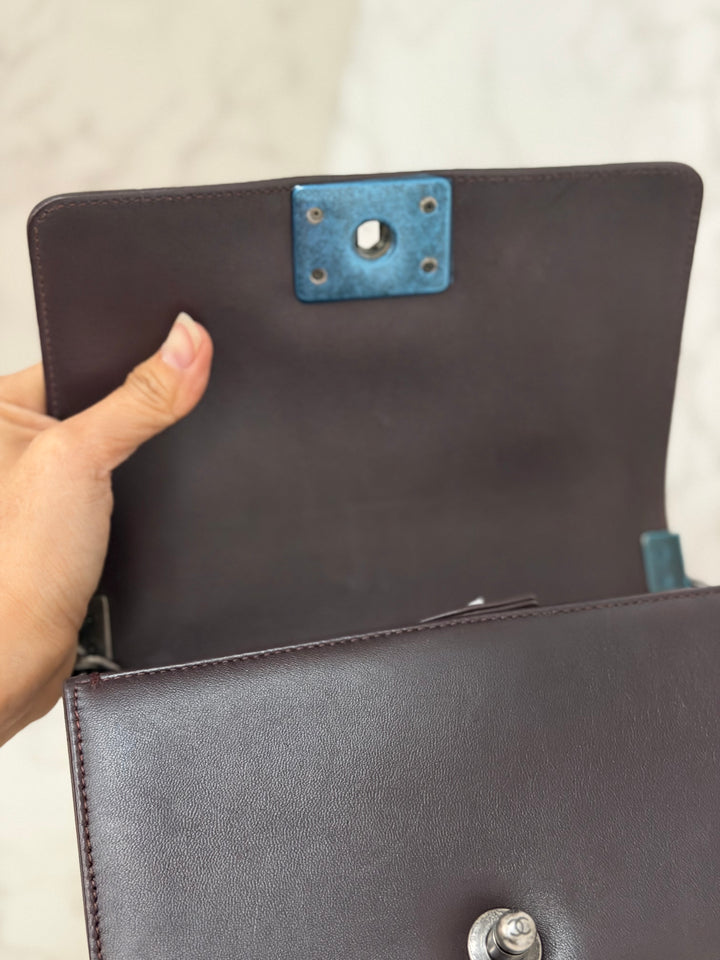 Chanel series 21 2015 Burgundy Lambskin Stingray SMALL Le Boy Flap Bag with Ruthenium HW