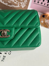 Load image into Gallery viewer, Chanel series 24 (2017) Green Caviar SHW Chevron Mini Rectangular Flap Bag

