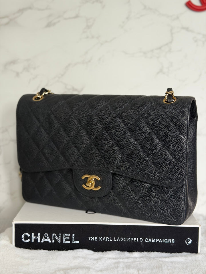 CHANEL series 17 Black Caviar GHW Jumbo Classic Double Flap Bag 2012