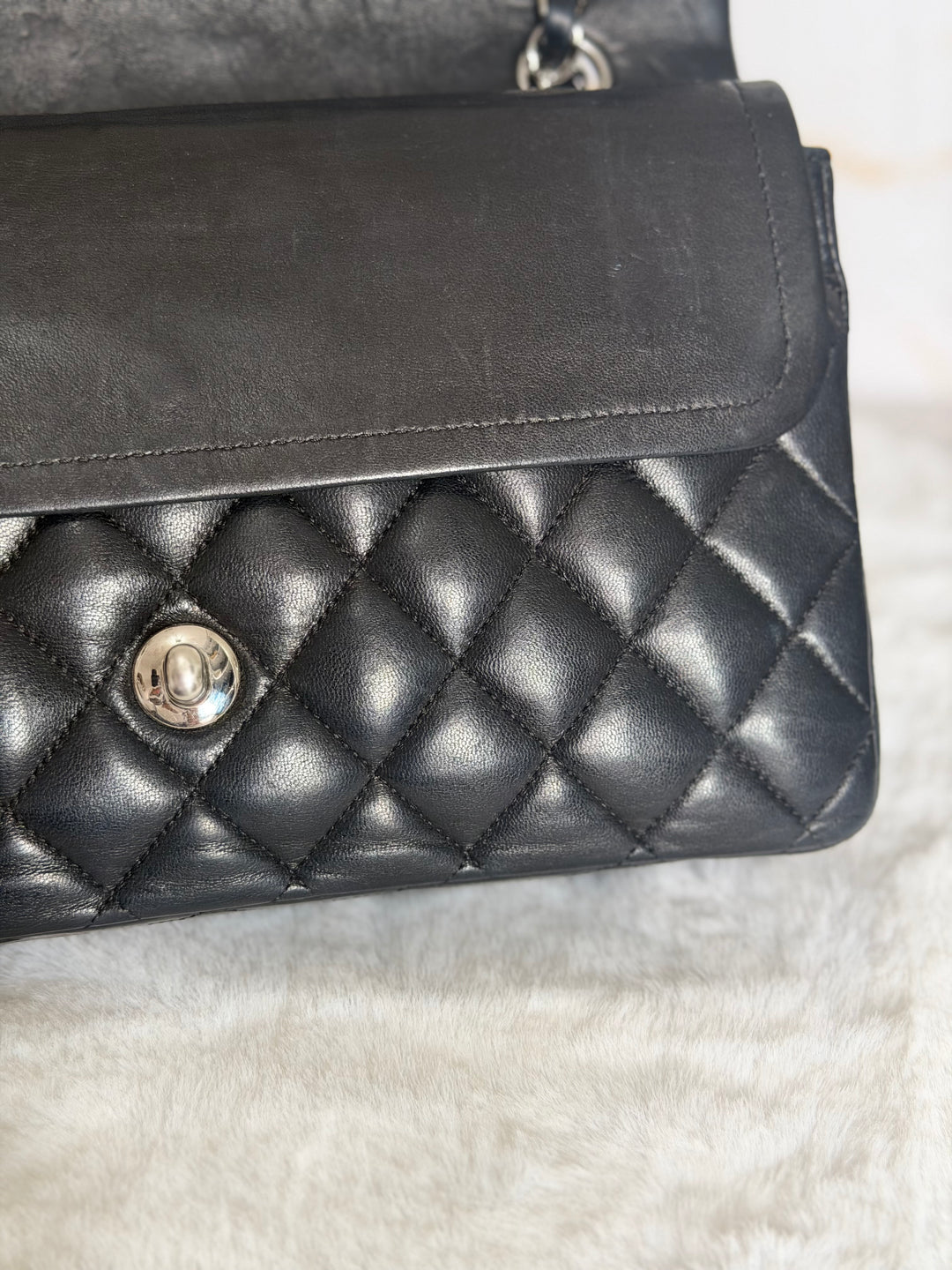 CHANEL series 12 Black Lambskin SHW Medium ML Timeless Classic Double Flap Bag 2011