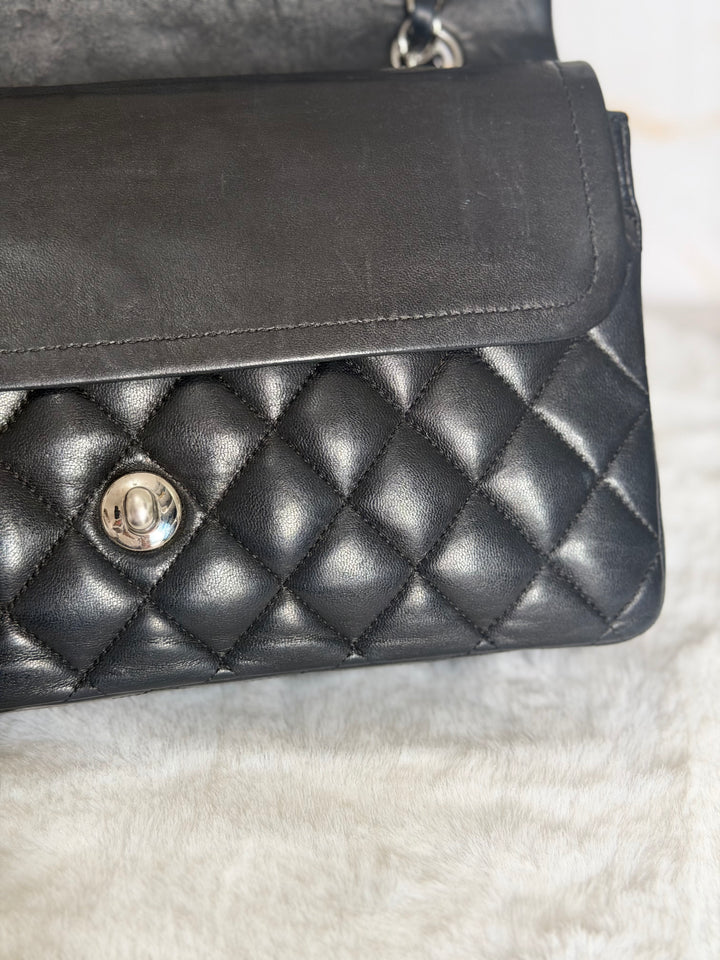 CHANEL series 12 Black Lambskin SHW Medium ML Timeless Classic Double Flap Bag 2011