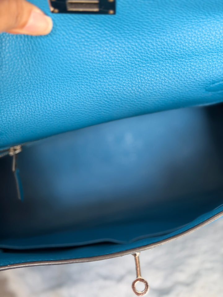 HERMÈS Bleu Frida Togo Leather PHW Kelly 28 Bag Stamp A 2017