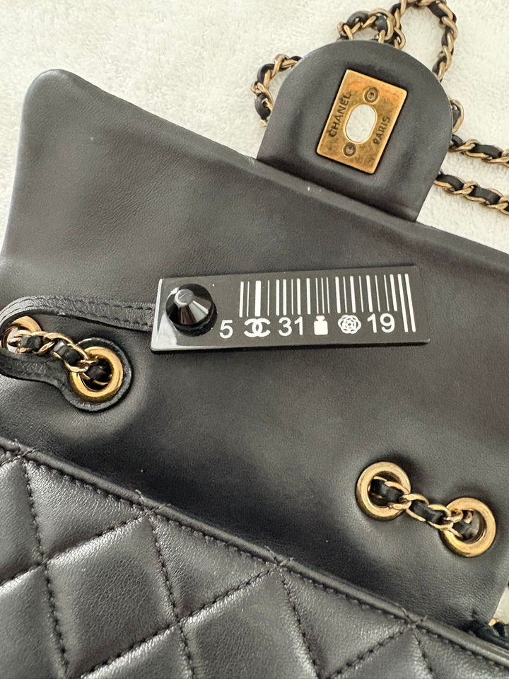 CHANEL series 20 Black Lambskin Anyique GHW Mini Flap Bag Seasonal Minaudières 2014 Limited Runway “meat package” collection
