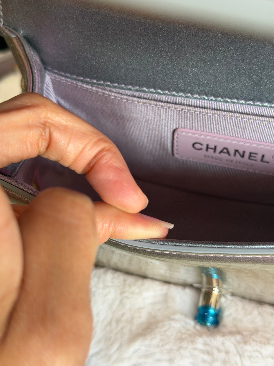 CHANEL 18S Iridescent Patent Calf Skin Purple Blue Mermaid Le Boy Flap Bag size Small