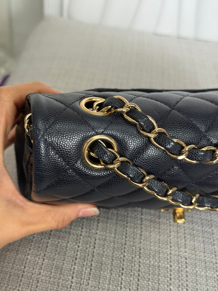 CHANEL series 30 Dark Navy Caviar LGHW Small Timeless Classic Double Flap Bag 2020