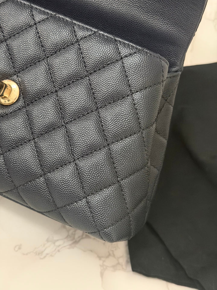 CHANEL series 30 2020 Navy Blue Caviar LGHW Small Coco Handle Flap Bag with Detachable Strap