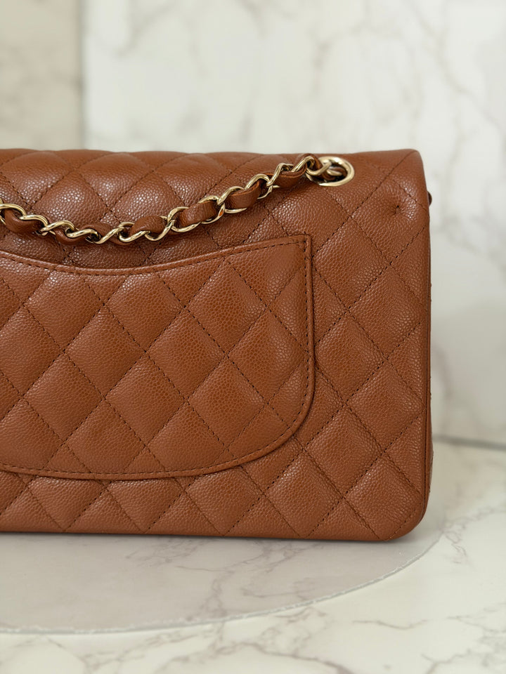 CHANEL Brown Caviar LGHW Medium ML Timeless 11.12 Classic Double Flap Bag 2023