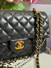 Load image into Gallery viewer, Chanel series 1 (circa 1989-1991) Black Lambskin 24K GHW Small Classic Double Flap Vintage Bag

