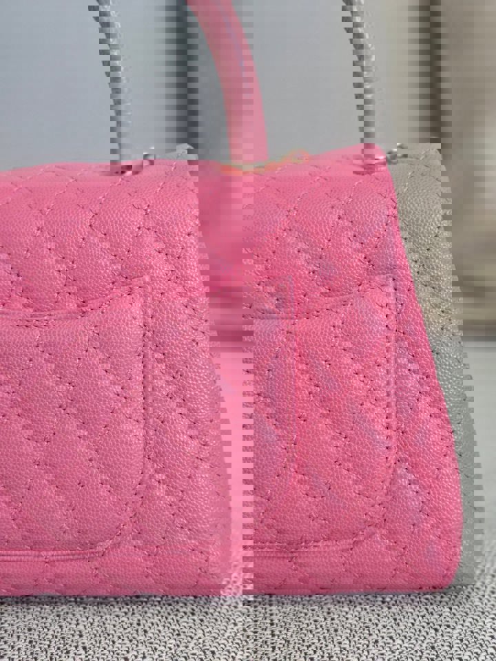 Chanel series 31 21P 2021 Pre Spring/Summer Collection Pink Caviar Coco Handle Flap Bag with Top Handle and Detachable Strap size Small