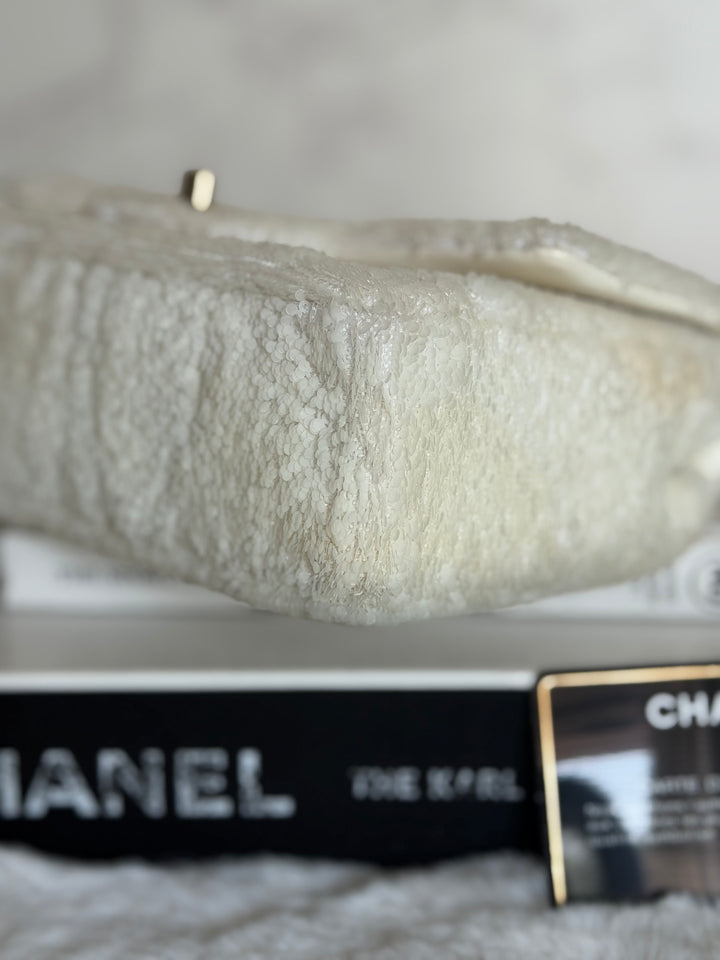 CHANEL series 28 19B White Sequin SMALL Flap Bag LGHW 2019