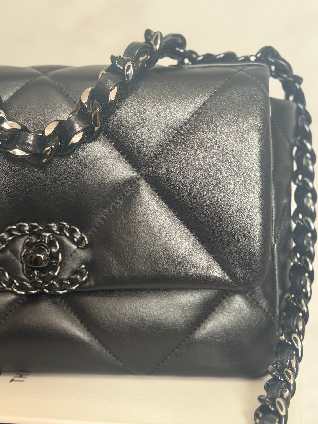 CHANEL 22P So Black 19 Black Lambskin Flap Bag size Small 2022
