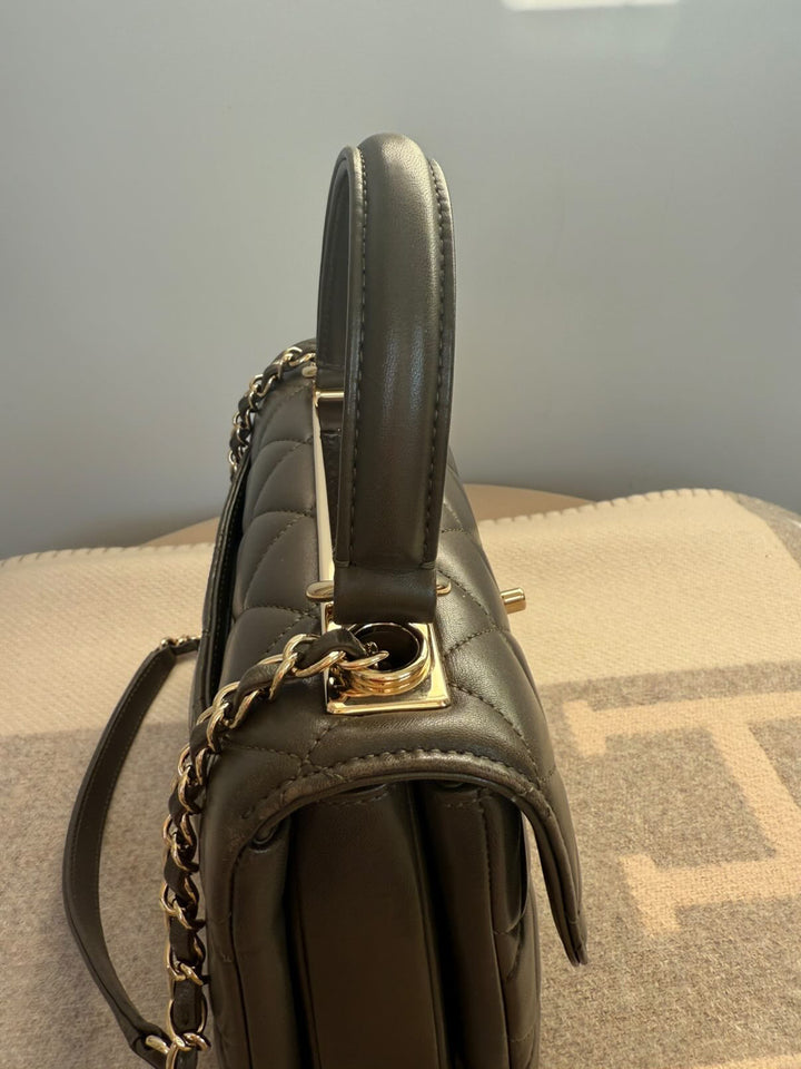CHANEL series 23 2016 Khaki Green Lambskin LGHW Trendy CC Flap bag size Small with detachable chain