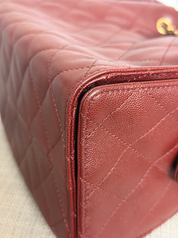 CHANEL 25A Burgundy Caviar Aged GHW 25 Hobo Bag Size SMALL