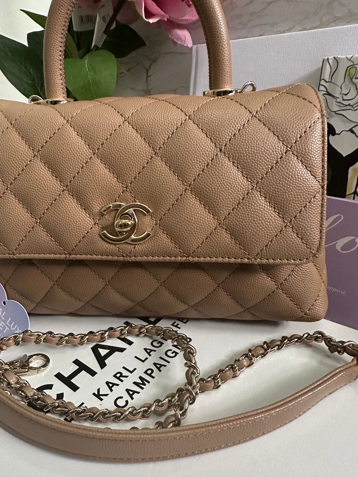 Chanel 22K Pre Fall/Winter 2022 Dark Beige Caviar LGHW Coco Handle Size Small with detachable strap