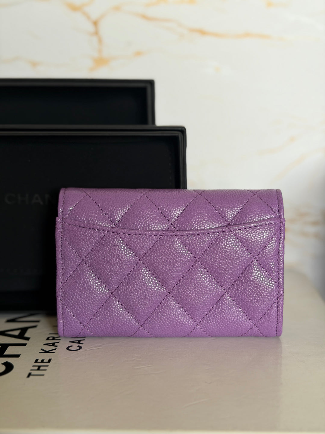 CHANEL series 31 Purple Caviar LGHW Classic Flap Snap Card Holder with Mona Lisa Pocket