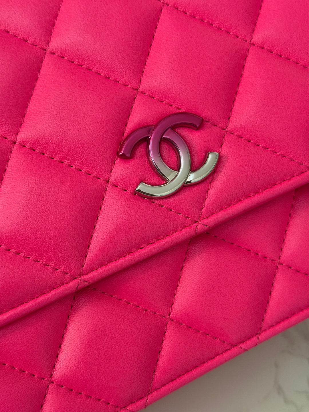 CHANEL 24C 2023/2024 Bright Hot Pink Ombré Hardware Square Wallet on Chain (WOC)