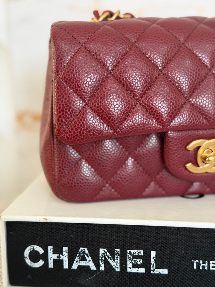 CHANEL series 21 15B collection Burgundy Caviar GHW Mini Rectangular Flap Bag 2015 RARE