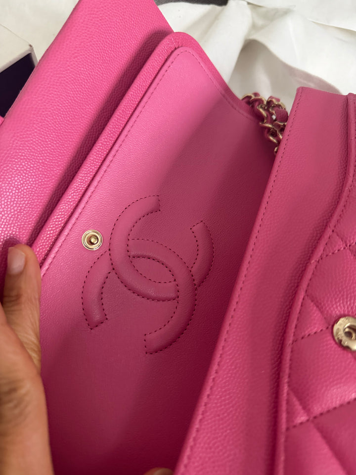 CHANEL series 27 19C Barbie Pink Caviar LGHW 11.12 Medium M/L Timeless Classic Double Flap Bag