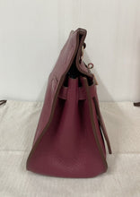Load image into Gallery viewer, Hermes Tosca Clemence leather Jypsiere 28 PHW Stamp N
