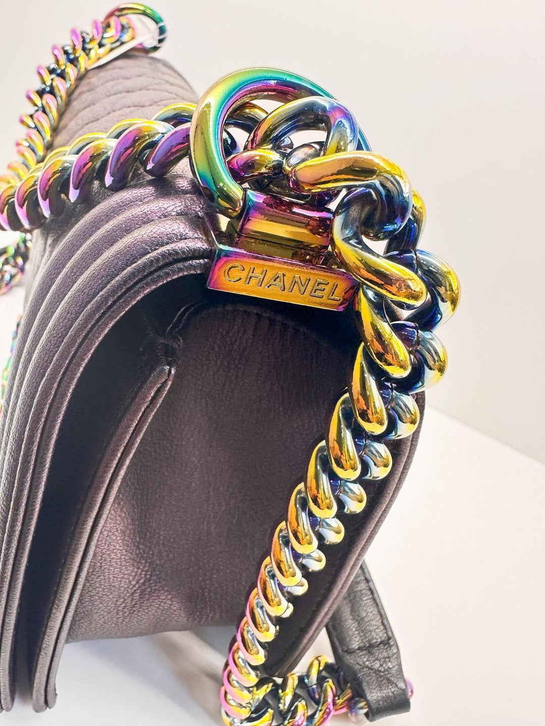 Chanel 16C 2016 Cruise collection series 21 Purple Iridescent Calf skin rainbow mermaid hardware Le Boy Old Medium Flap Bag