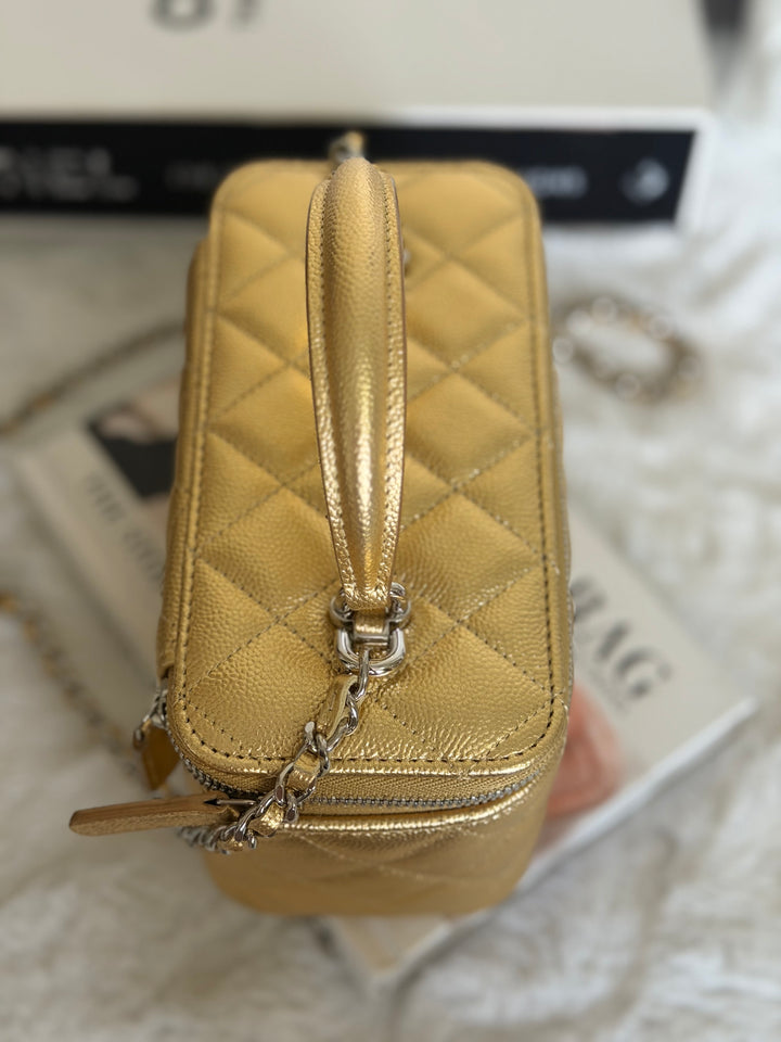CHANEL 26A Métiers d’art Gold Caviar SHW Small Vanity Top Handle 2026