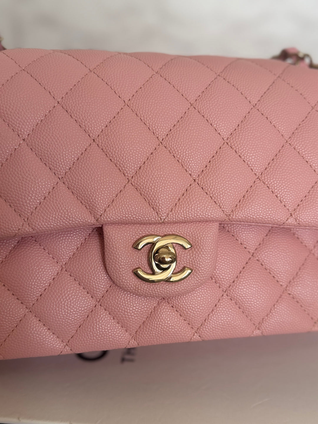 CHANEL 22C Sakura pink Caviar LGHW Medium ML Timeless Classic double flap bag 2022