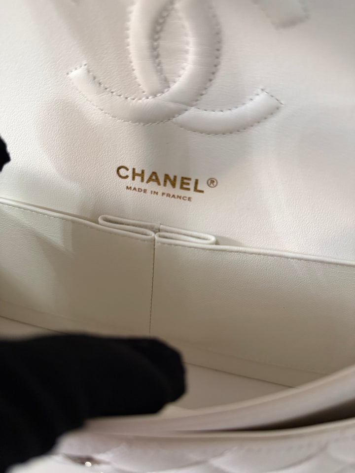 CHANEL 2023 White Caviar LGHW Medium ML Timeless Classic Double Flap Bag