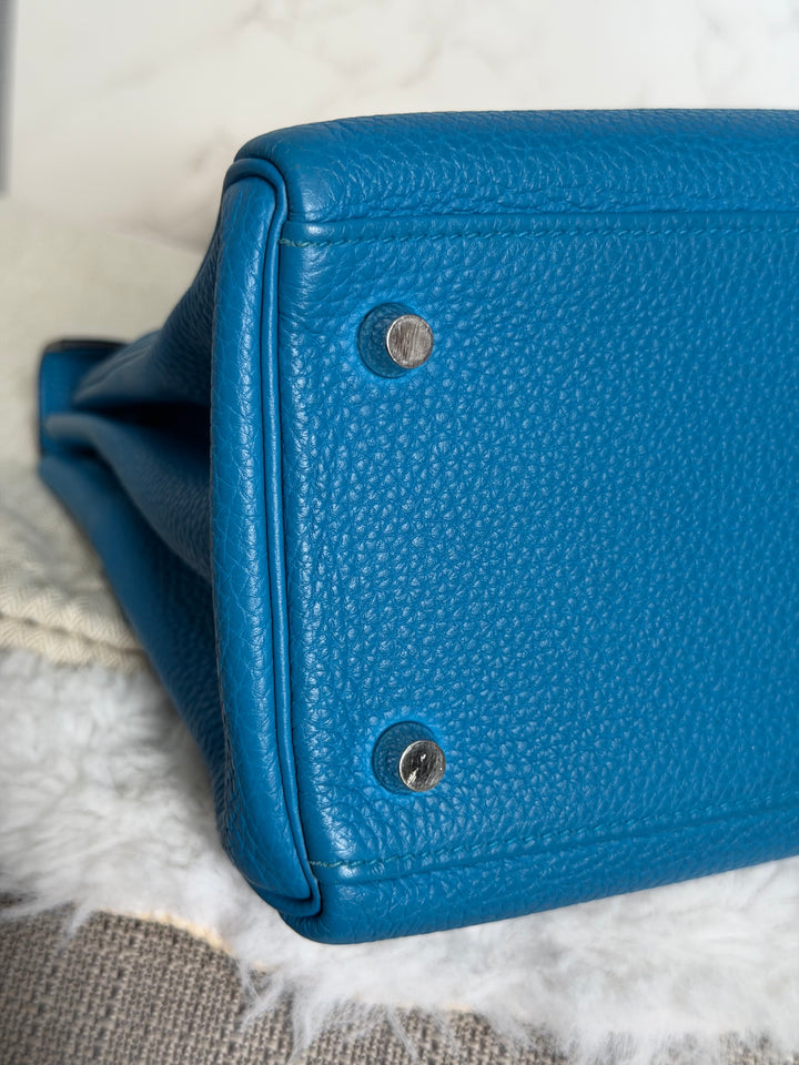 HERMÈS Bleu Frida Togo Leather PHW Kelly 28 Bag Stamp A 2017
