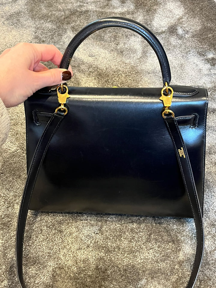 WA/Email to purchase only- HERMÈS Kelly 28 Vintage in Black 89 Noir 89 Box Leather GHW Stamp U in circle 1991