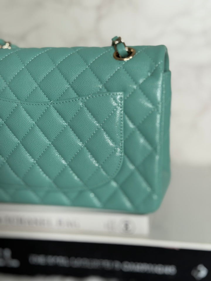 CHANEL 21S series 31 Tiffany Green/Blue Caviar LGHW Small Timeless Classic Double Flap Bag 2021 super rare