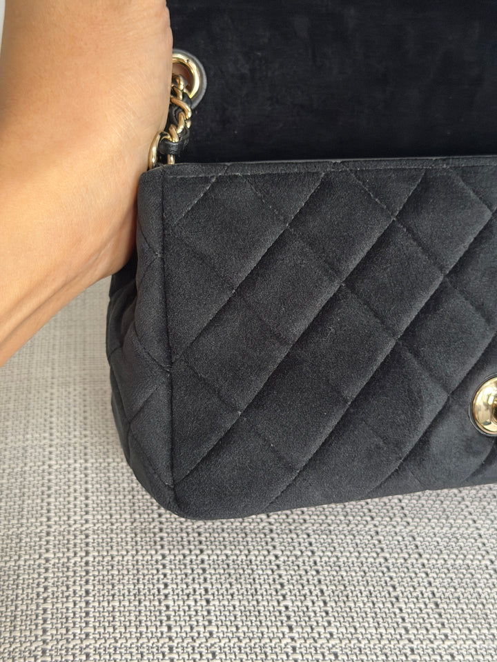 CHANEL series 30 2020 20K collection Black Velvet Crystal Pearl Crush Adjustable Strap LGHW Mini Rectangular Flap Bag