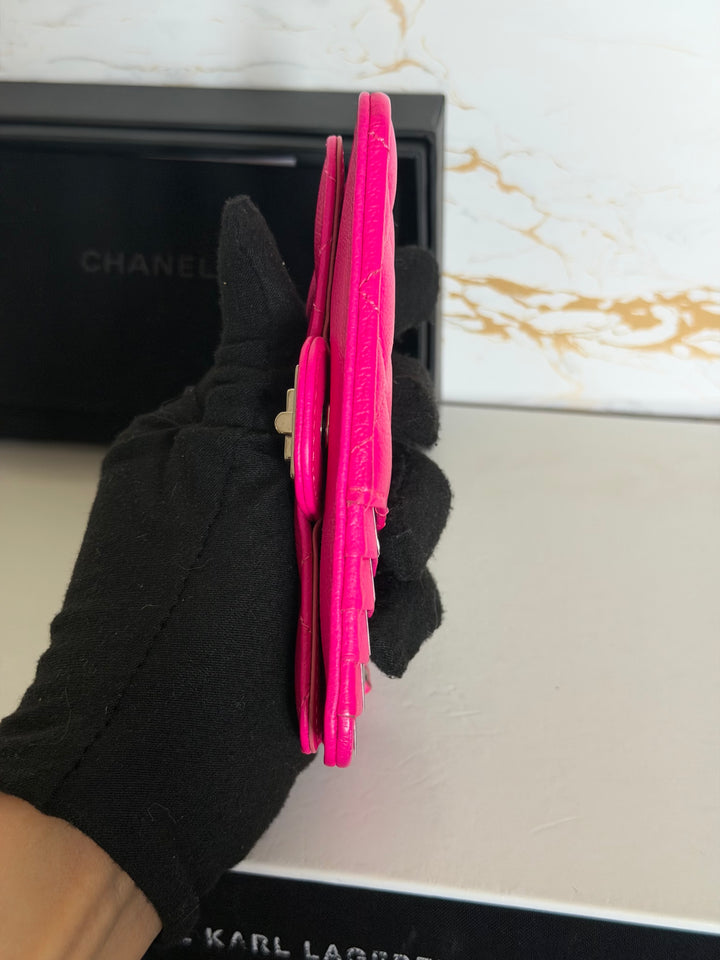 CHANEL Neon Pink SHW Reissue Card Holder 2018