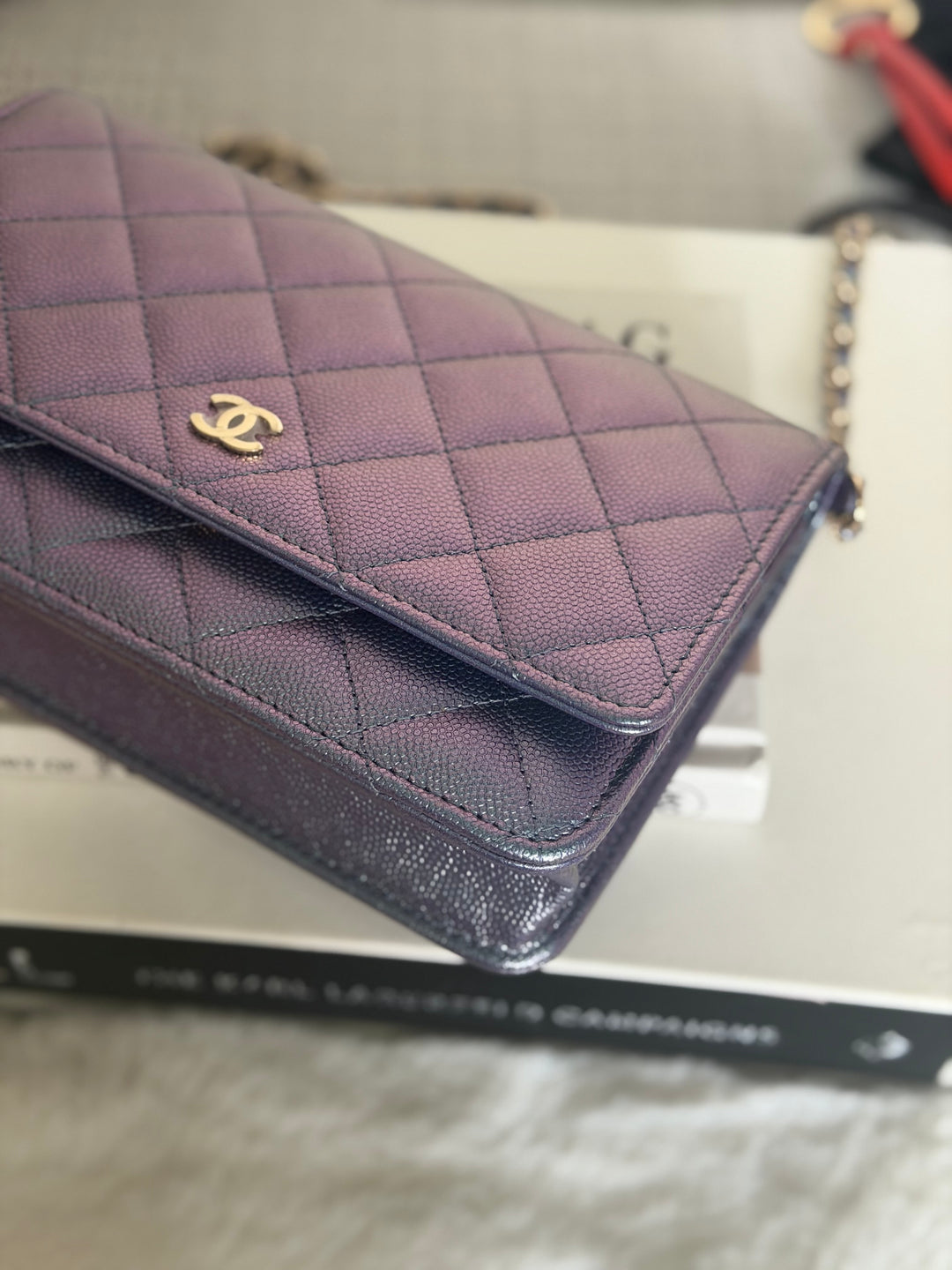 CHANEL 22P Iridescent Purple Caviar LGHW 2022 Classic Wallet On Chain (WOC)