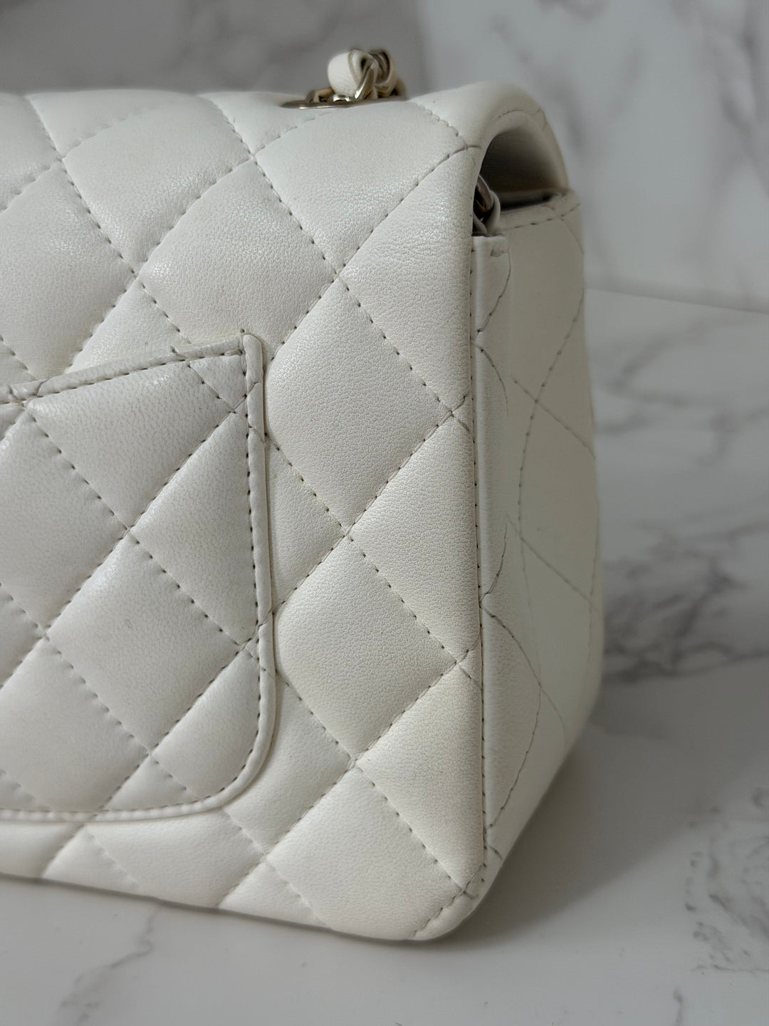 CHANEL series 23 2016 White Lambskin LGHW Mini Rectangular Flap Bag