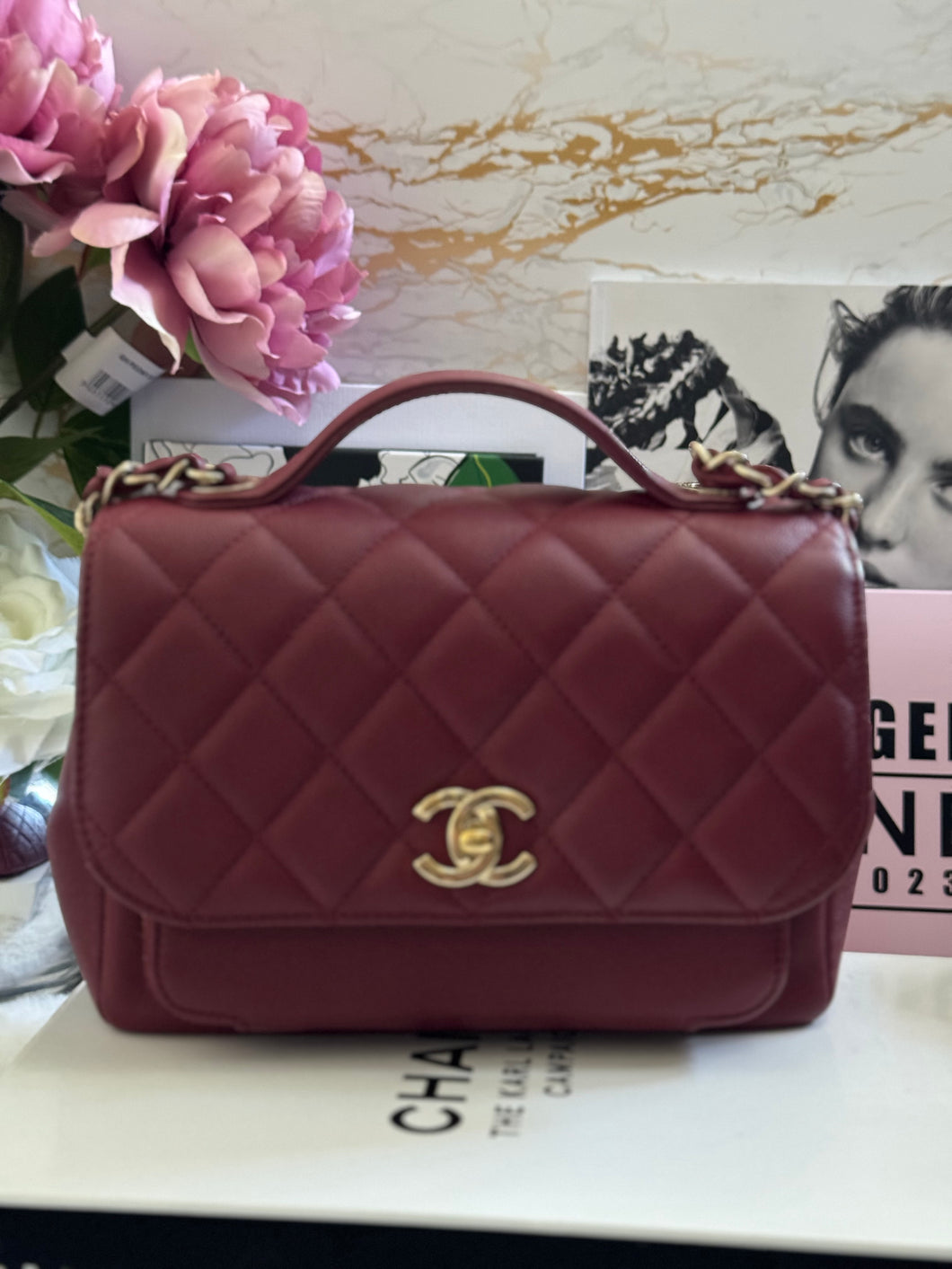 Chanel series 28 19B 2019 Fall/Winter Collection Burgundy Caviar LGHW Medium Business Affinity Flap Bag with Top Handle