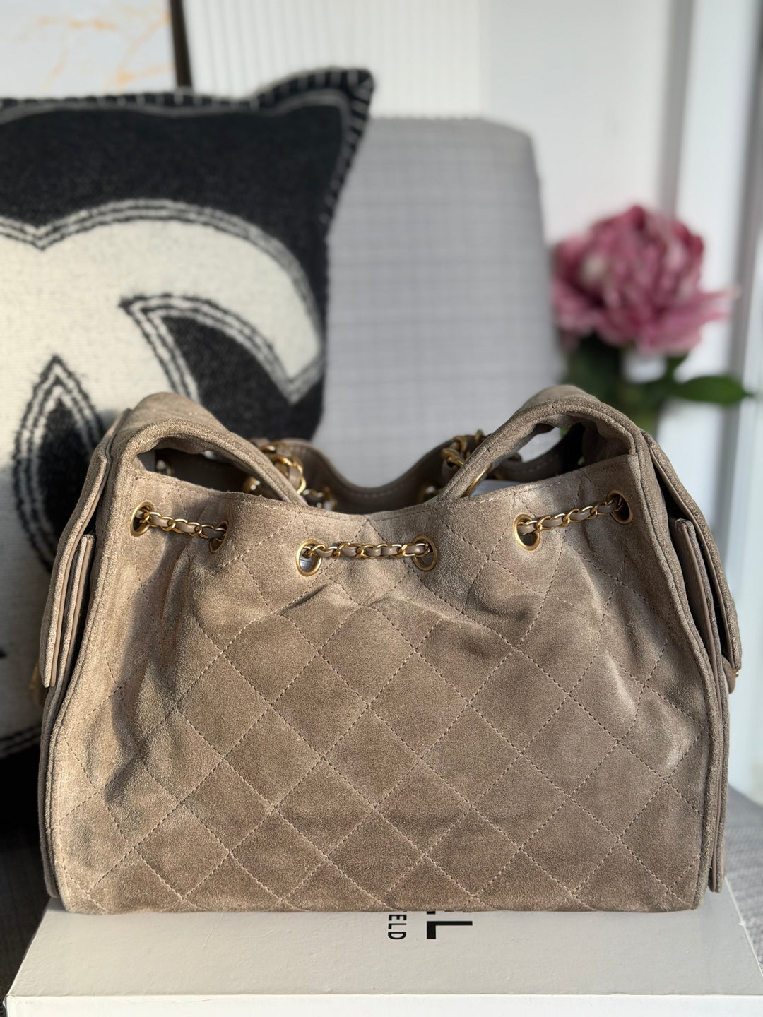 CHANEL Grey Suede 25 Hobo Bag size SMALL aged GHW 2025/2026