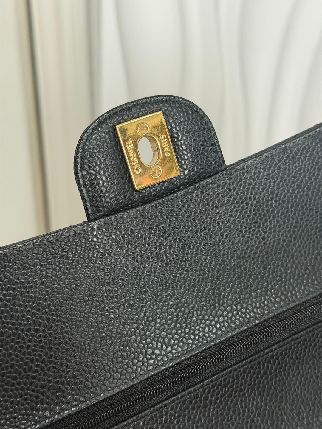 CHANEL Series 24 2017 Black Caviar GHW Medium M/L 11.12 Timeless Classic Double Flap Bag