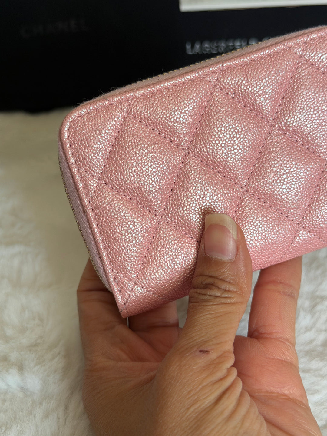CHANEL 19S iridescent pink caviar LGHW Zippy Coin Purse series 27 2019