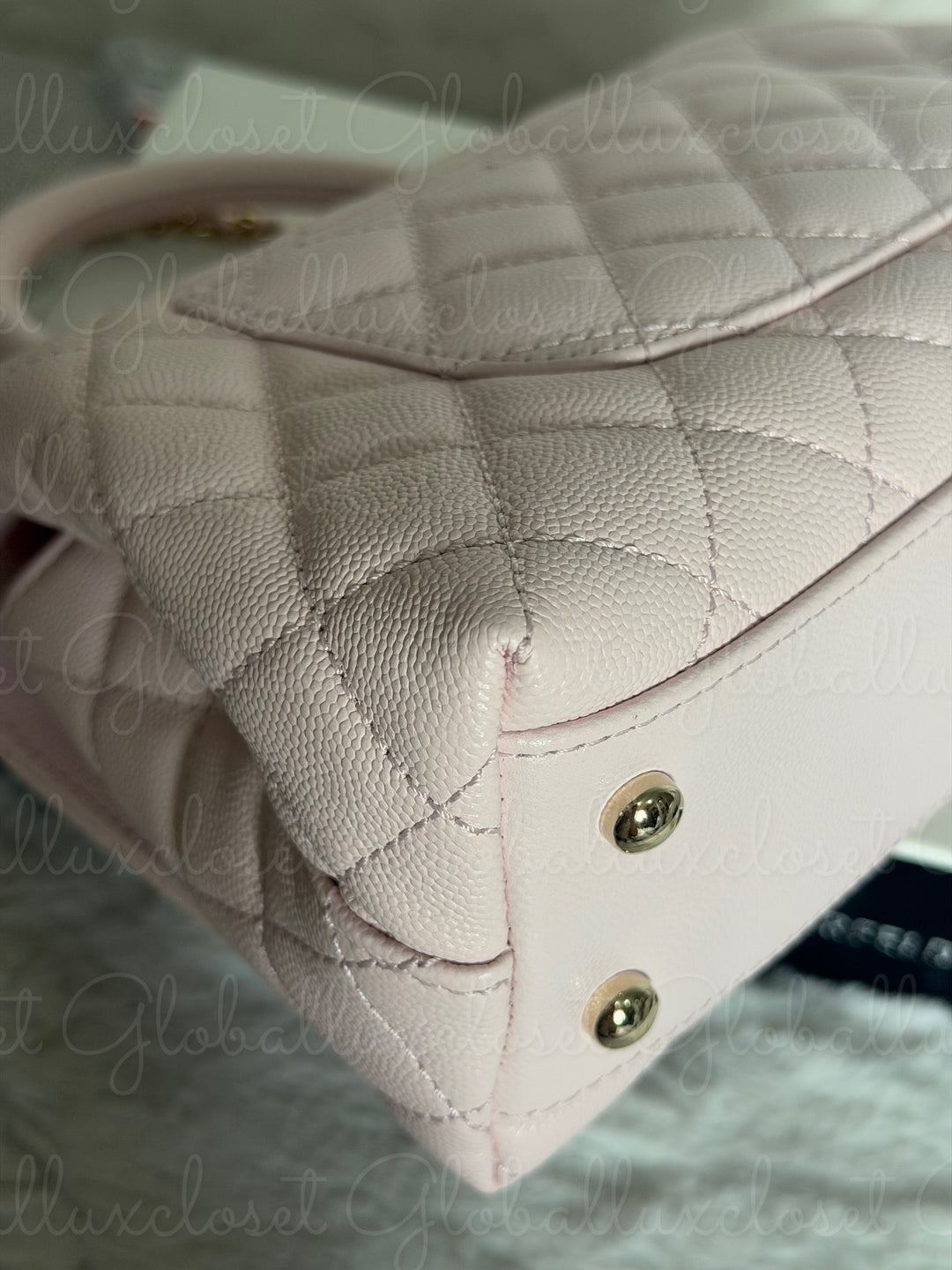 CHANEL 22P Light Pink Sakura Caviar LGHW Coco handle Flap Bag With detachable strap size Small 2022