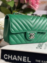 Load image into Gallery viewer, Chanel series 24 (2017) Green Caviar SHW Chevron Mini Rectangular Flap Bag
