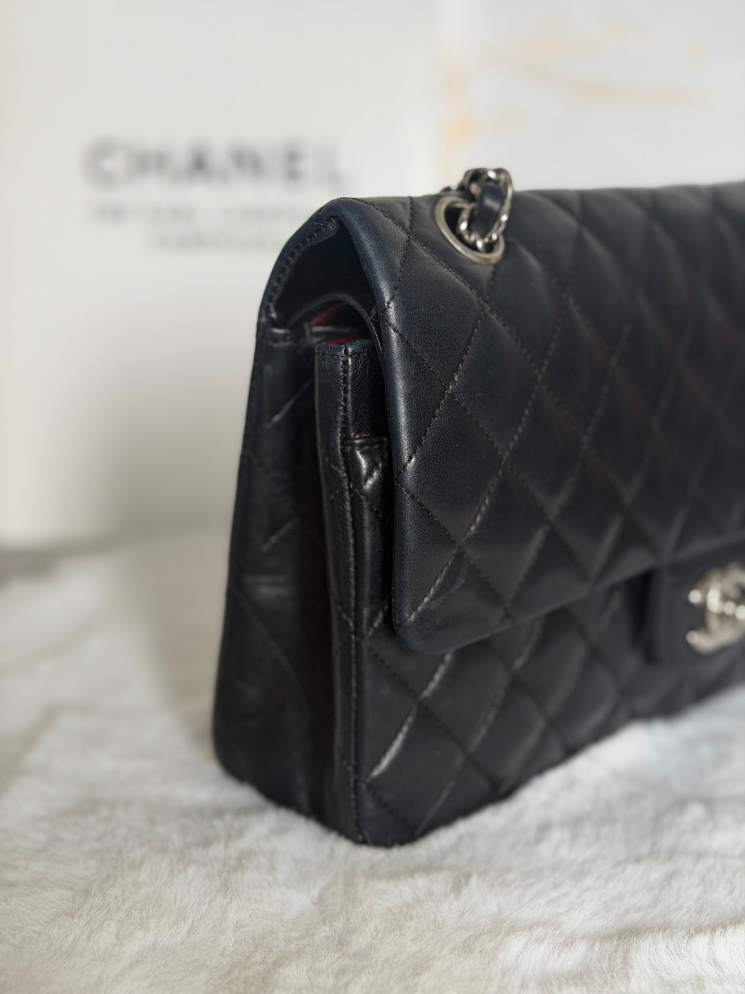 CHANEL series 12 Black Lambskin SHW Medium ML Timeless Classic Double Flap Bag 2011