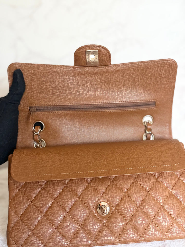 CHANEL 17C Brown Caramel Caviar LGHW Medium ML Timeless Classic Double Flap Bag 2016/2017
