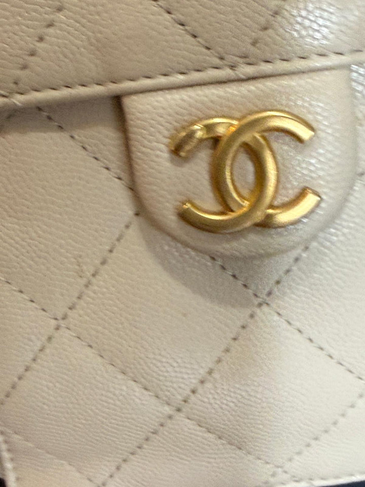 CHANEL Beige Caviar Aged GHW 25 Hobo Bag size SMALL 2025 25S collection