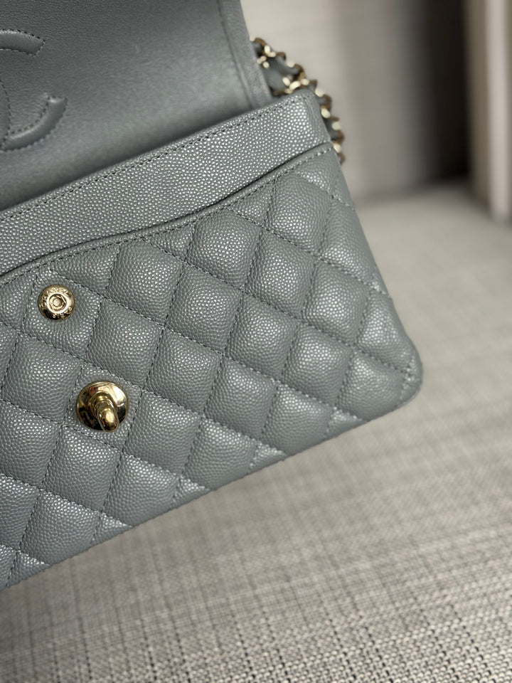 CHANEL Series 29 20C collection 2020 Grey caviar LGHW Small Timeless Classic double flap bag